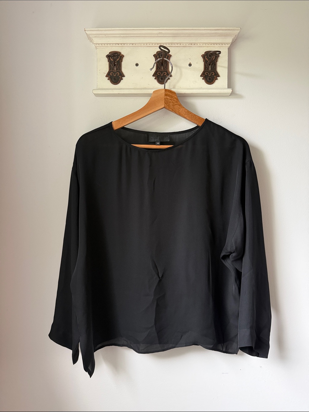 Nili Lotan Black Long-Sleeve 100% Silk Blouse Oversized Sheer Evening Xs